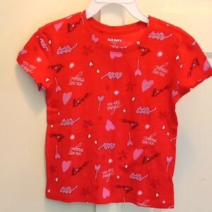 NEW. RED SHORT-SLEEVED GIRL'S TEE SHIRT BY OLD NAVY.   SIZE MEDIUM